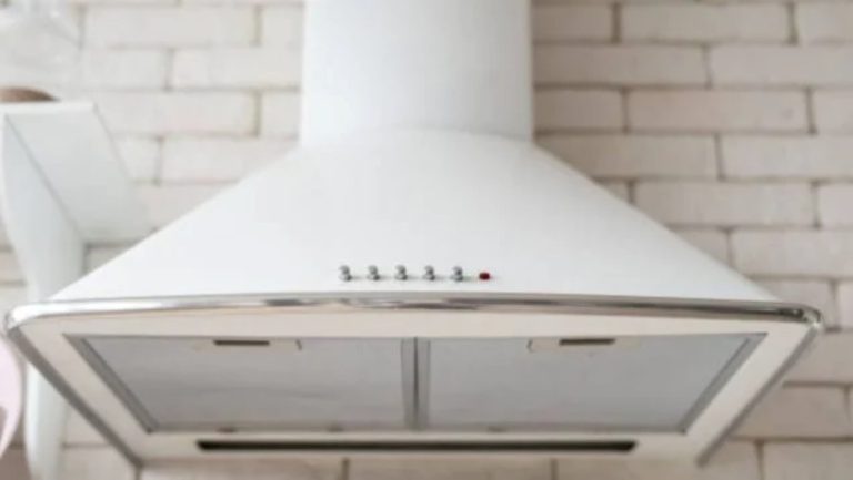 Os dias do exaustor de cozinha estão contados, e aqui está o seu substituto: uma invenção que muda tudo