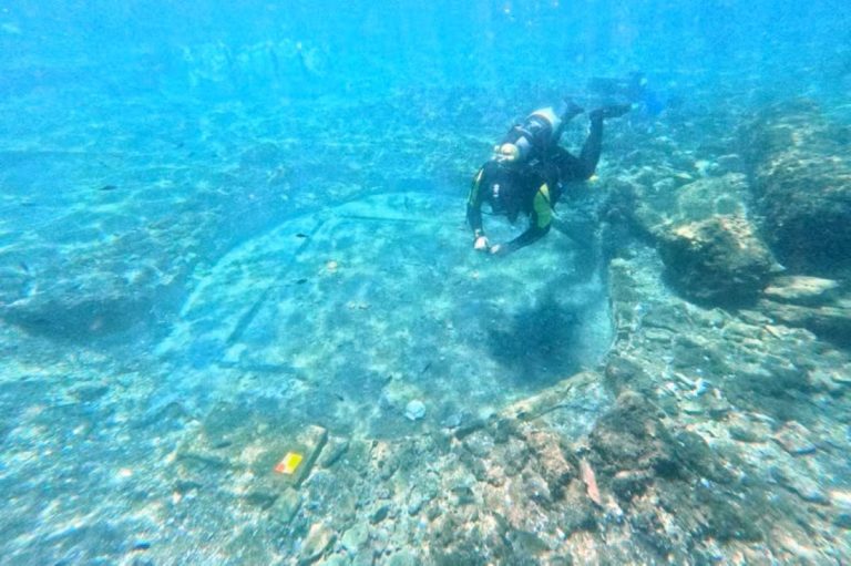 Descobrem numa cidade submersa um circuito de termas romanas que permanecem intactas desde o século II d.C.