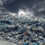 Este país esgotou a sua capacidade de reciclagem de resíduos plásticos em 10 de julho: relatório internacional alerta para crise na área da saúde e do ambiente