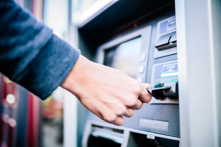 Os caixas automáticos mudarão?: como funcionarão no futuro próximo e quais serão as mudanças