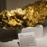 Em 1869, foi descoberta a maior pepita de ouro do mundo: agora, os seus herdeiros vendem-na por um preço ridículo