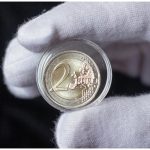 Pensavam que eram normais, mas valem uma fortuna: as moedas de 2 euros que pode ter em casa