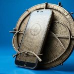 O telemóvel de Deus: encontraram um «smartphone» com mais de 1000 anos com inscrições em árabe e hebraico