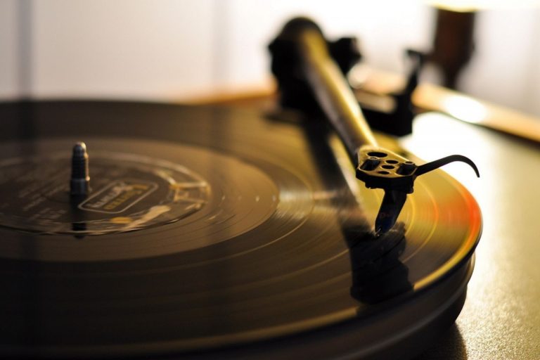 Cobiçado pelos colecionadores: o objeto musical dos anos 60 que pode render até 6.000 euros